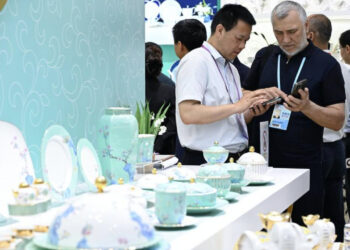 137th Canton Fair attracts over 220,000 International Buyers