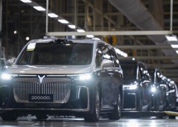 China targets EV dominance by 2035