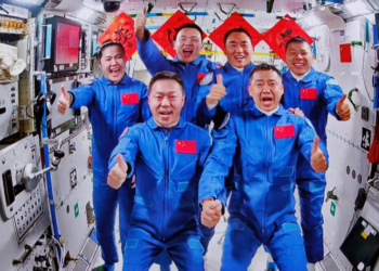 Shenzhou-20 crew joins space station