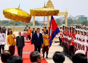 Xi vows stronger ties, deeper cooperation with Cambodia