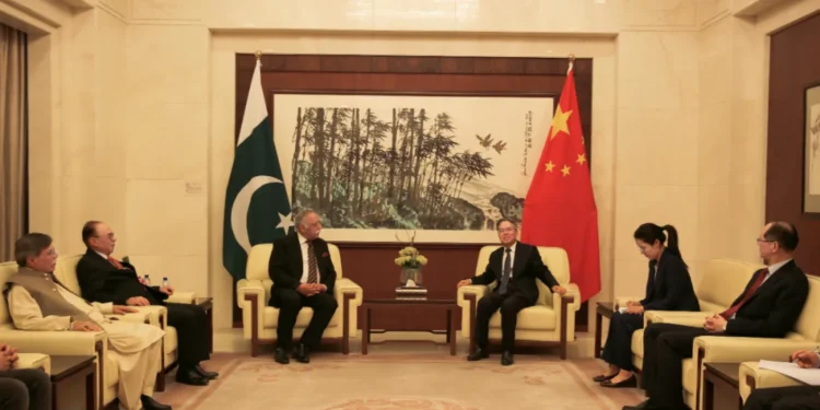 Ambassador Jiang Zaidong congratulates Uyghur compatriots on Eid al-Fitr