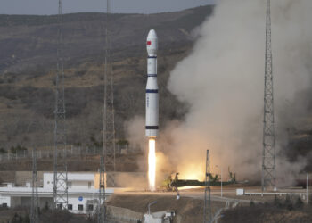 China successfully launches new satellite