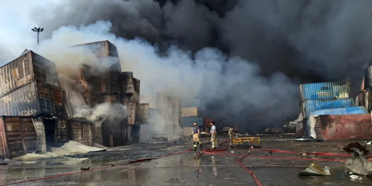 Xi sends condolences to Iranian President after port explosion