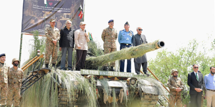 Shehbaz Sharif honors morale in Operation Bunyanum Marsoos