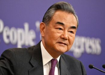 China, Germany pledge dialogue on global issues