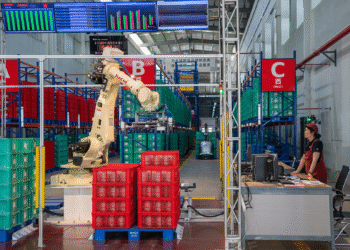 China sustains steady economic growth in April
