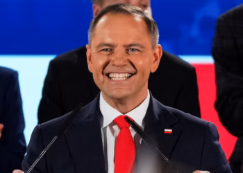 Xi congratulates Nawrocki on election as Polish president
