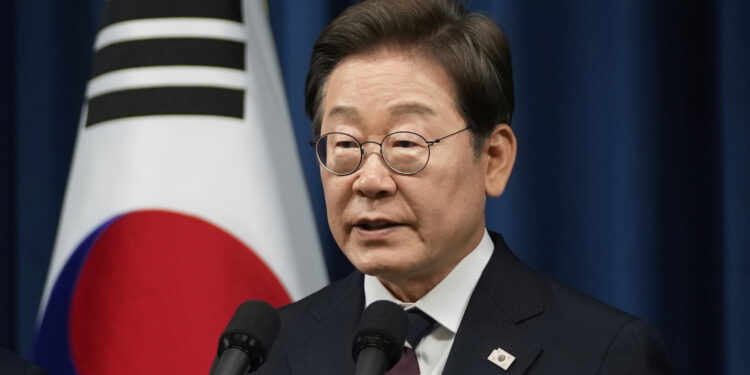 Xi congratulates South Korea’s Lee on election as President