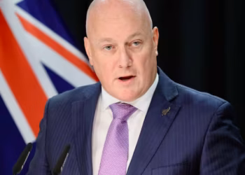 New Zealand’s PM to visit China