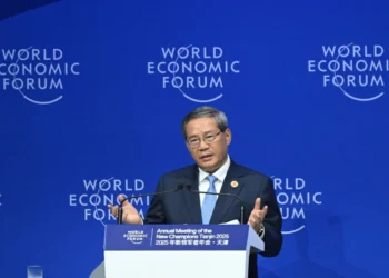 Premier Li reaffirms China’s growth at Summer Davos