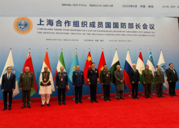 Chinese Defense Minister meets guests attending SCO Defense Ministers’ Meeting