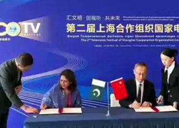 Pakistan, China sign media cooperation agreement