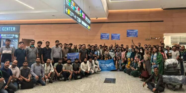 Second batch of Pakistani agri graduates heads to China