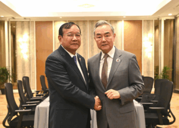 China ready to remain Cambodia’s reliable friend, Wang Yi