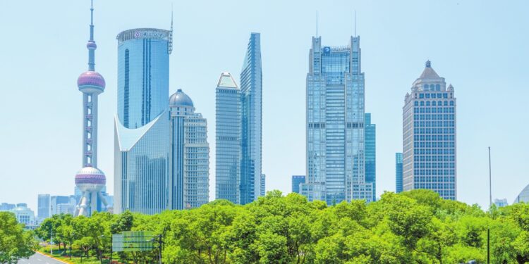 130 Chinese firms in the 2025 Fortune 500