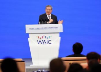 Premier Li Qiang Proposes Global Organization for AI Collaboration