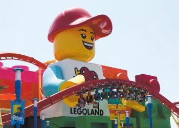 China's first and world's largest Legoland resort opens