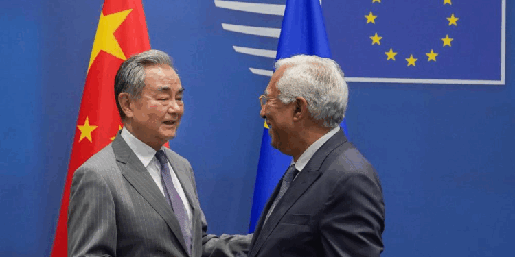 China, EU pledge to uphold multilateralism, deepen cooperation