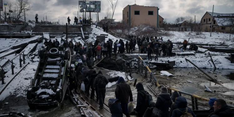 China urges political solution to Ukraine Crisis