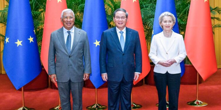 Chinese Premier Urges Stronger Engagement with EU