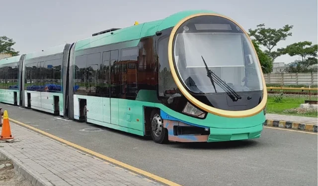 Pakistan to introduce Chinese smart electric trams