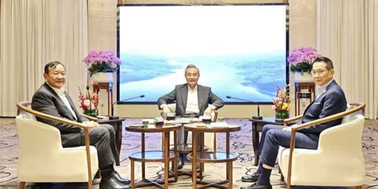 China Backs Cambodia-Thailand Border Peace, Normal Exchanges