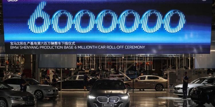 German Carmakers Turn to China Amid US Tariffs