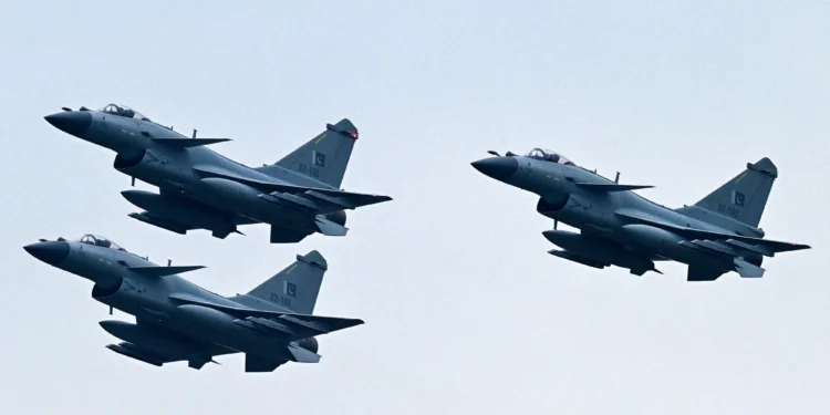 China to Showcase New Aircraft at V-Day Parade