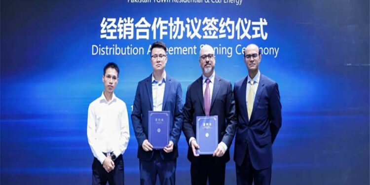 Hithium, IEC partner to boost Pakistan energy storage