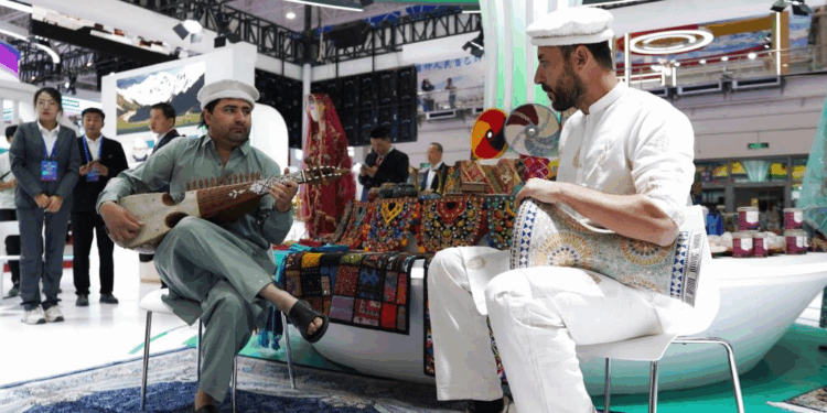 Pakistan Showcases Trade Potential at Kashgar Commodity Fair