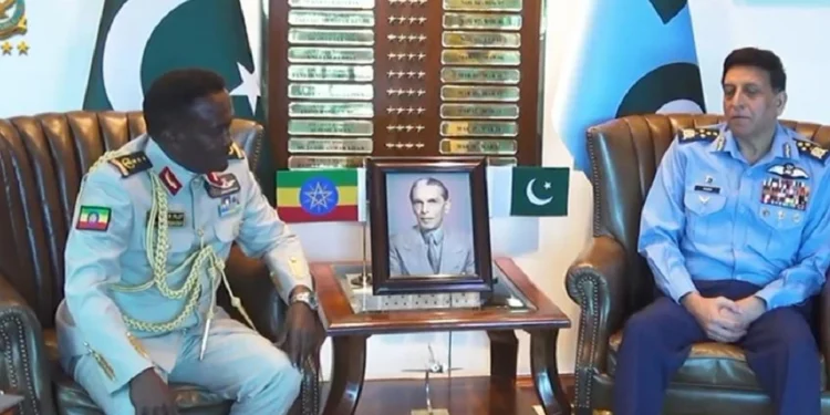 Pakistan, Ethiopia Air Chiefs Discuss Defence Cooperation