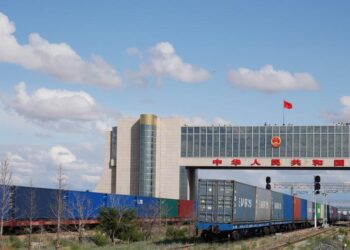 Erenhot Border Port Handles 20,000th China-Europe Freight Train