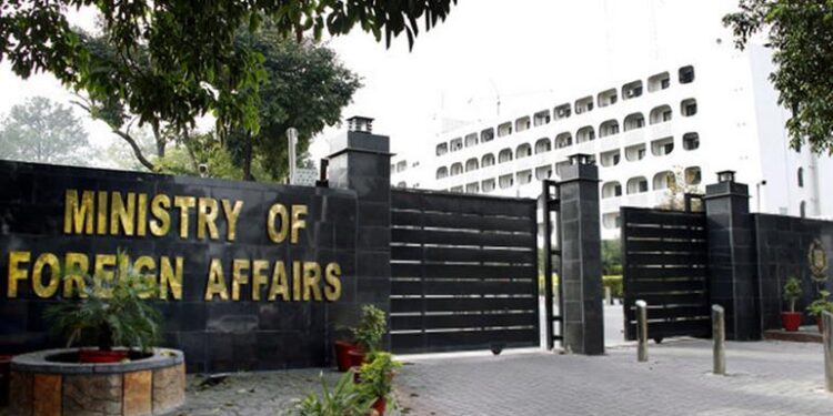 CERN Delegation Reviews Pakistan’s Scientific Progress