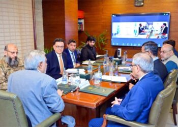 Government Halves Karachi Port Charges to Boost Trade