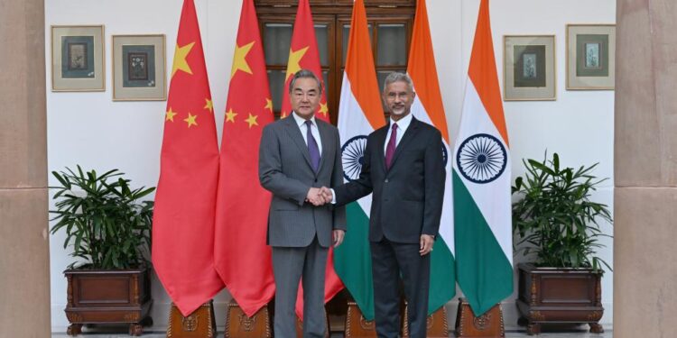 China, India Vow to Maintain Bilateral Ties