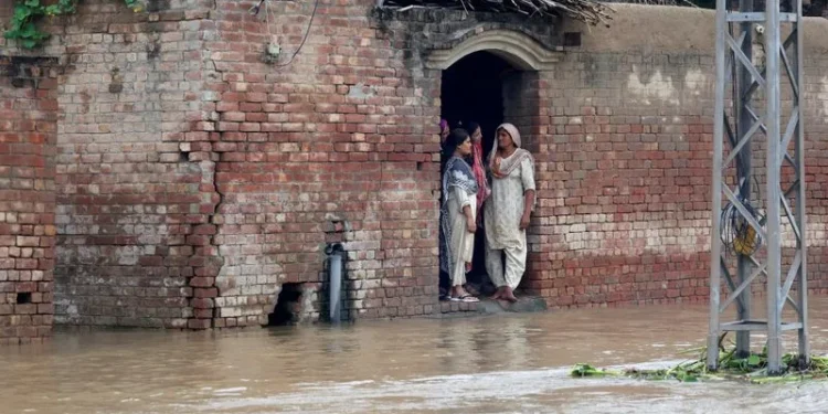 India warns Pakistan of Sutlej River floods