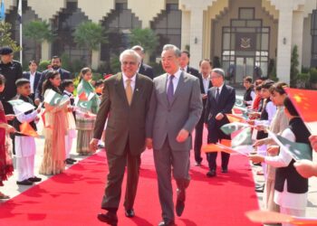 China-Pakistan Ties Deepen as Wang Yi Concludes Visit