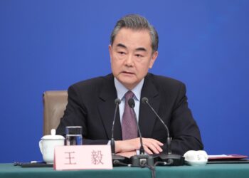 China’s Wang Yi Strengthens Central Europe Ties