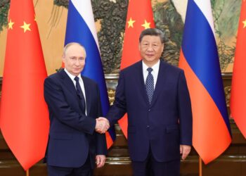 Xi Hails China-Russia Ties as Major-Country Example