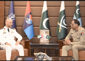 UAE Naval Chief Honoured in Pakistan Visit