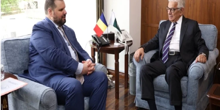 Pakistan, Romania Mark 60 Years of Defence Ties
