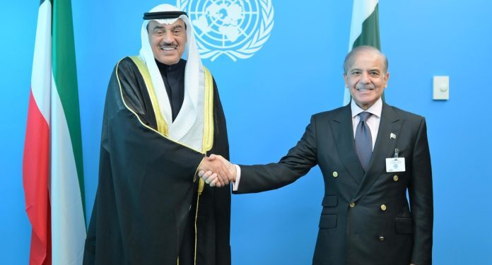 PM Seeks Stronger Bilateral Ties with Kuwait