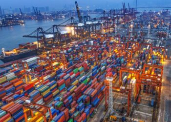 Pakistan Exports Rise as US, UK, China Lead Markets