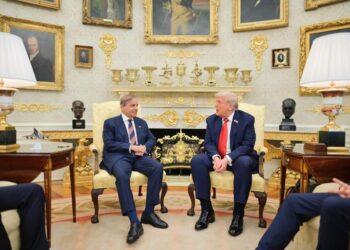 PM Shehbaz Meets Trump, Lauds US-Pakistan Cooperation