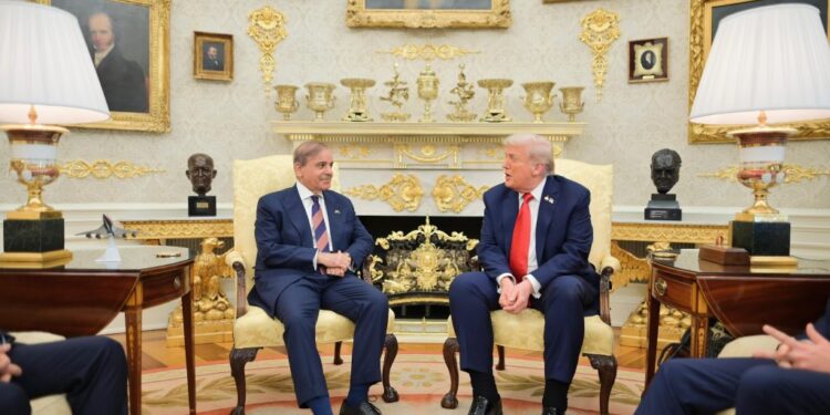 PM Shehbaz Meets Trump, Lauds US-Pakistan Cooperation