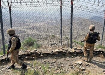 Pakistan Repels Afghan Taliban Attacks Along Border