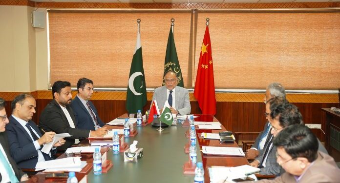 Ahsan Iqbal Reviews CPEC Phase-II Progress Plans