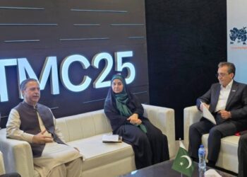 Pakistan, Iran to Boost Blue Economy Cooperation