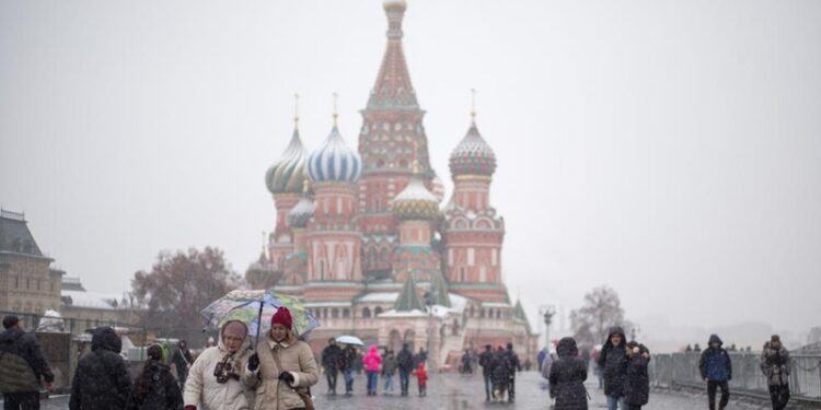 China Grants Visa-Free Access to Russian Citizens