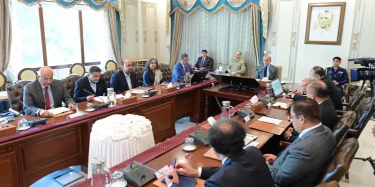 Pakistan Ends Export Fee to Boost Trade Growth